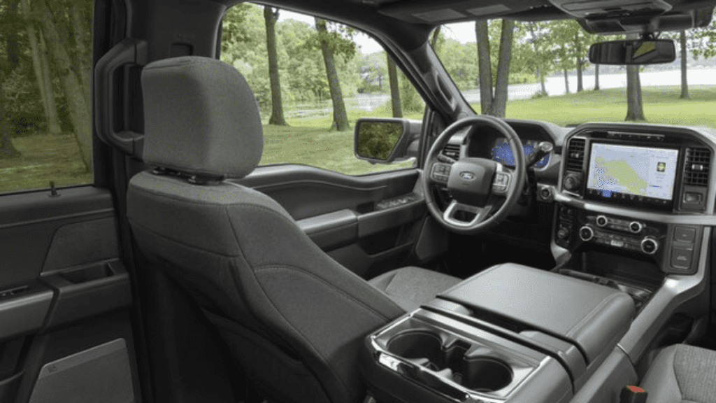 2024 Ford F150 interior
